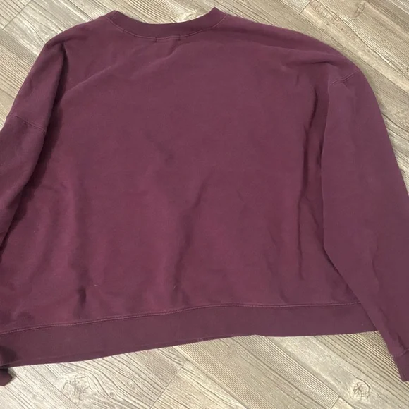 Sweatshirt - Picture 2 of 2